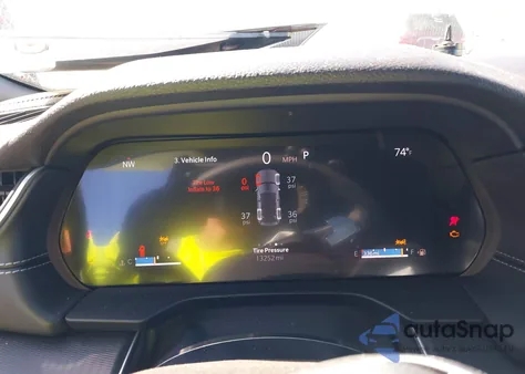 2024 Jeep Grand Cherokee Laredo X 4X4 from USA, damaged, VIN 1C4RJHAG9RC263145